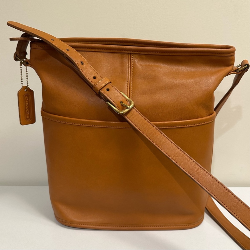 Coach Vintage 90s Bucket Bag in Honey (tan) #4075